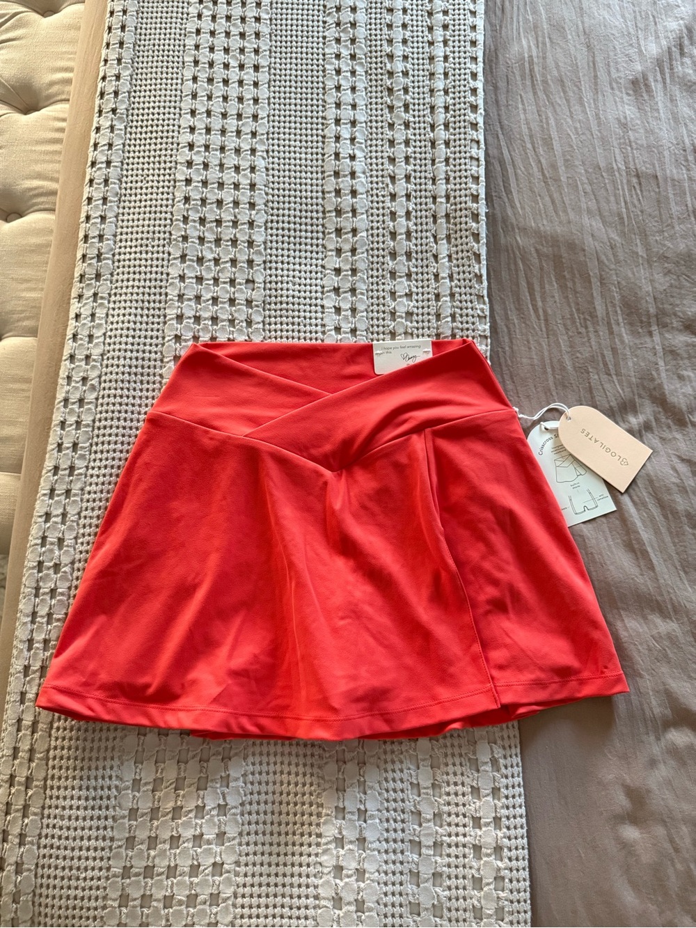 NEW Blogilates Spicy‎ Orange-Red Cross-Front Skort Size M